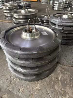 comprar Rodas Ferroviárias Forjadas 42CrMo 900–1250mm para Sistemas Ferroviários de Mineração e Carga Pesada online manufacture
