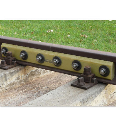 comprar O peixe de aço da estrada de ferro chapeia para o tipo trilho de T de guia com os 4 furos 6 furos online manufacture