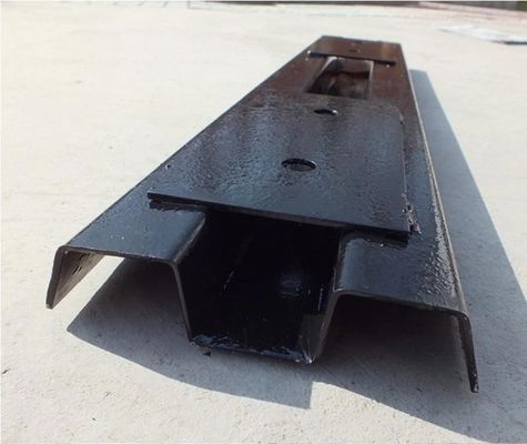 Dorminhoco de aço da estrada de ferro usado para o dorminhoco de aço do trilho do trilho BS75A BS80A BS80r BS90A das trilhas de estrada de ferro Uic865 36kg