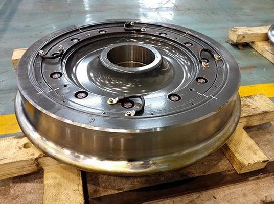 Rodas resilientes leves urbanas do veículo de trilho 700mm para a velocidade do trilho sob 110km/H