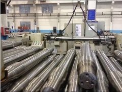 acopladores e bogies de trilhos, prontos para serem utilizados